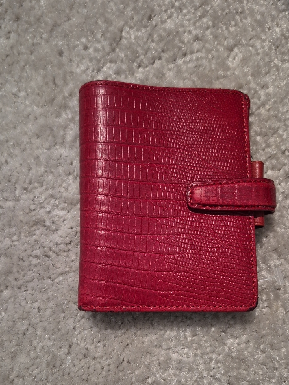 Filofax Mini Ring Planner Red Croc-Embossed Leather Organizer Wallet